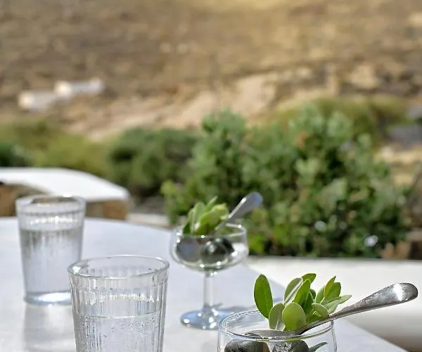 Vlia Mar Myconian Residences * Καλαφάτη