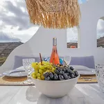 Vlia Mar Myconian Residences