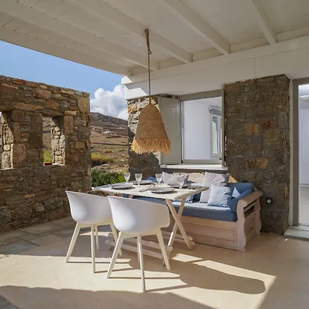 Vlia Mar Myconian Residences * Kalafatis